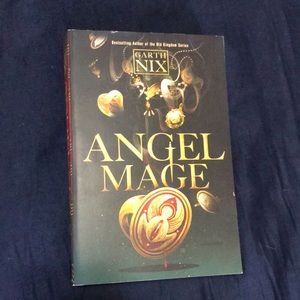 Angel Mage - Garth Nix